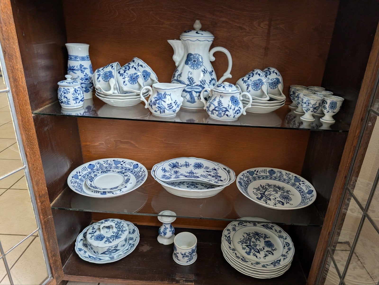 Grote collectie Blue Danube servies, Antiek en Kunst, Antiek | Servies los, Ophalen