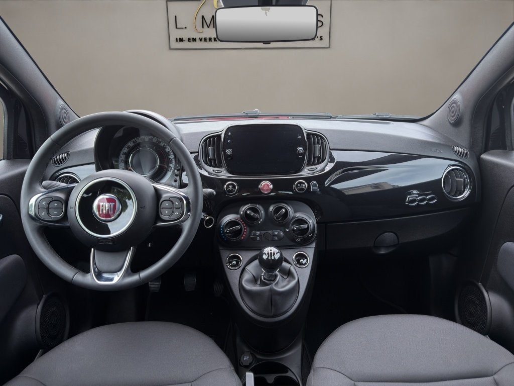 Fiat 500 1.0 Hybrid Dolcevita 2023 Zwart | Apple CarPlay | A, Keurmerk '100% Onderhouden', Gebruikt, Euro 6, Leder en Stof