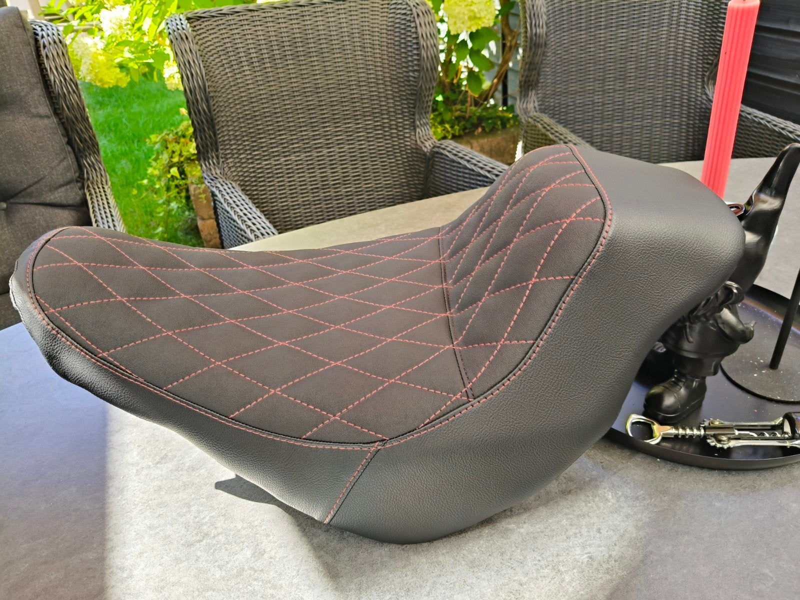 custom OEM zadel Harley Davidson Low Rider ST Sport Glide, Info@rwcustomseating.nl, Nijverdal, Nieuw, Ophalen of Verzenden