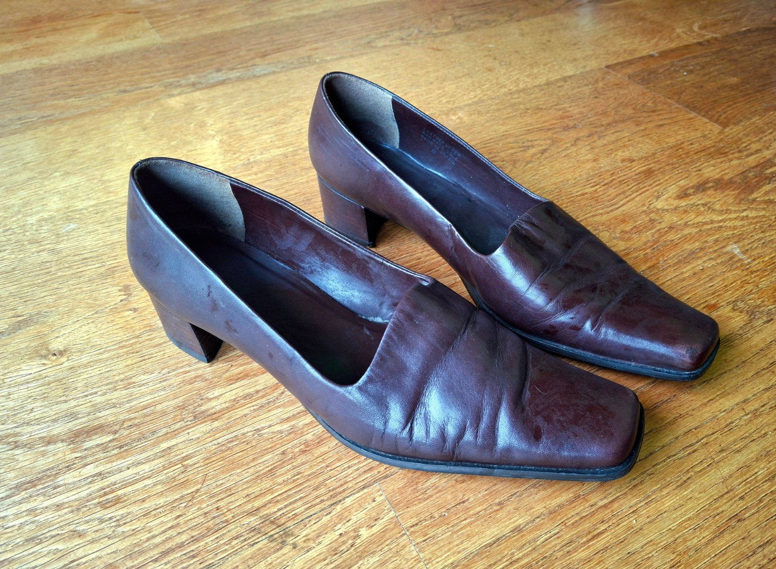 Elegante bruin lederen dames pumps maat 38, Kleding | Dames, Bruin, Ophalen of Verzenden, Zo goed als nieuw, Linea Zeta