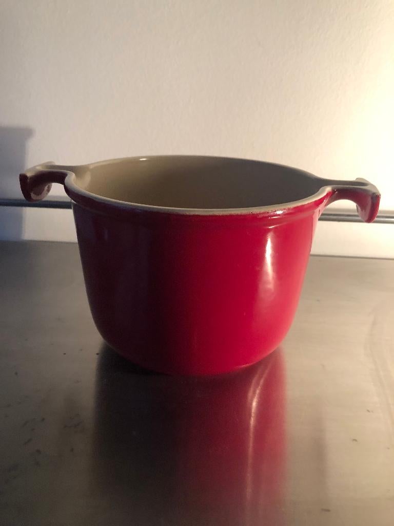 Le Creuset vintage 70s rode gietijzeren pan Enzo Mari, Huis en Inrichting, Keuken | Potten en Pannen, Kookpan of Snelkookpan, Gebruikt