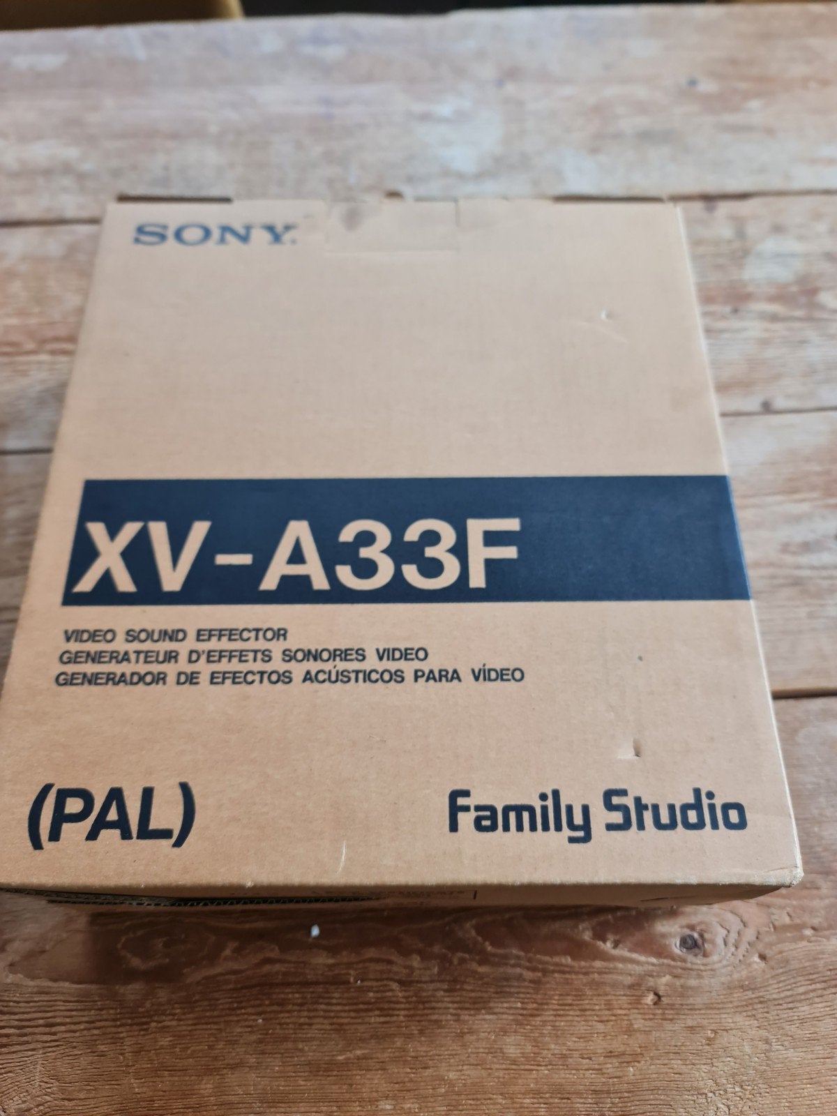Sony XV-A33F Video Sound Effector (PAL) nieuw, Audio, Tv en Foto, Professionele Audio-, Tv- en Video-apparatuur, Ophalen of Verzenden