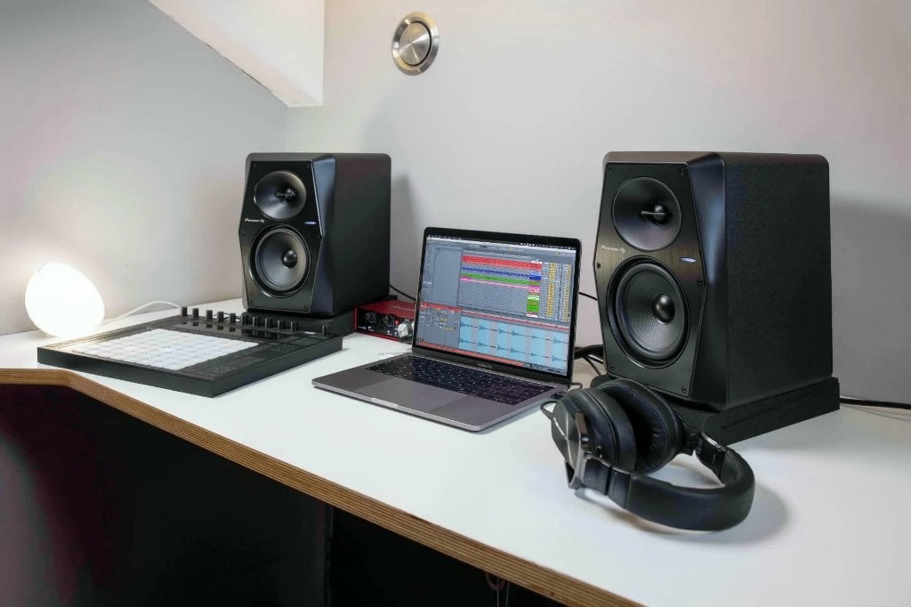 Pioneer VM-80 Actieve Studio Monitoren Set van 2 KRK rokit 8, Audio, Tv en Foto, Luidsprekers, 150 watt of meer, Ophalen of Verzenden