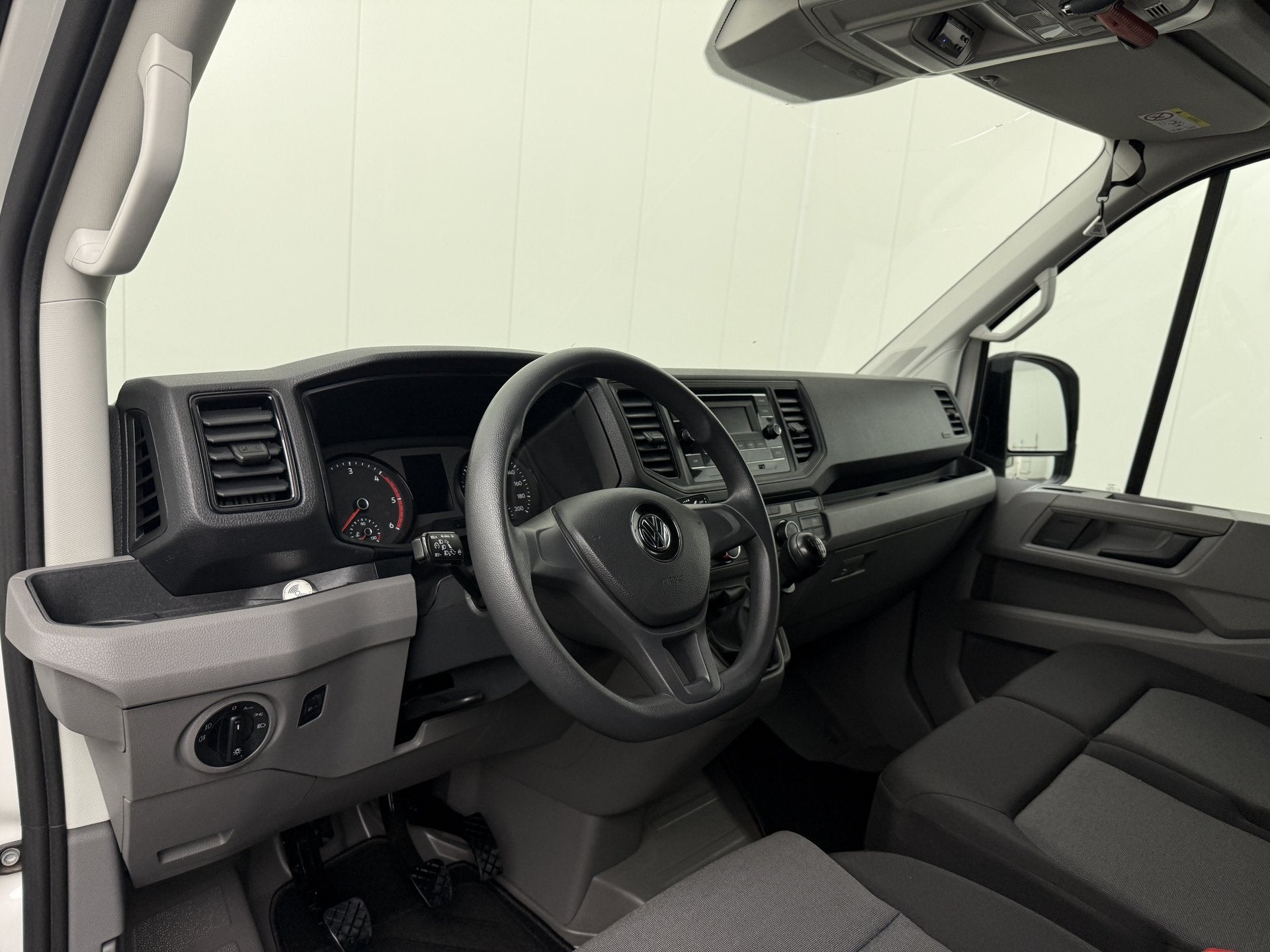 Volkswagen Crafter 2.0TDI L3H3 Koelwagen | Airco | Cruise |, Voorwielaandrijving, Dealer onderhouden, Stof, Gebruikt