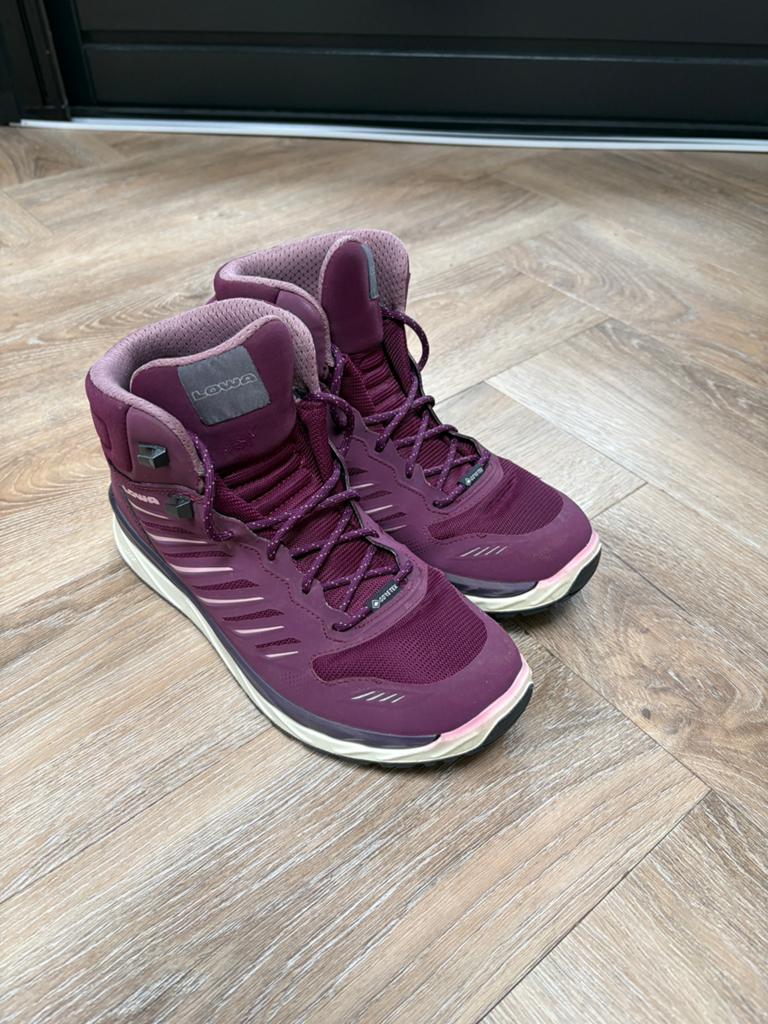 Lowa wandelschoenen maat 38, Ophalen of Verzenden, Zo goed als nieuw, Schoenen