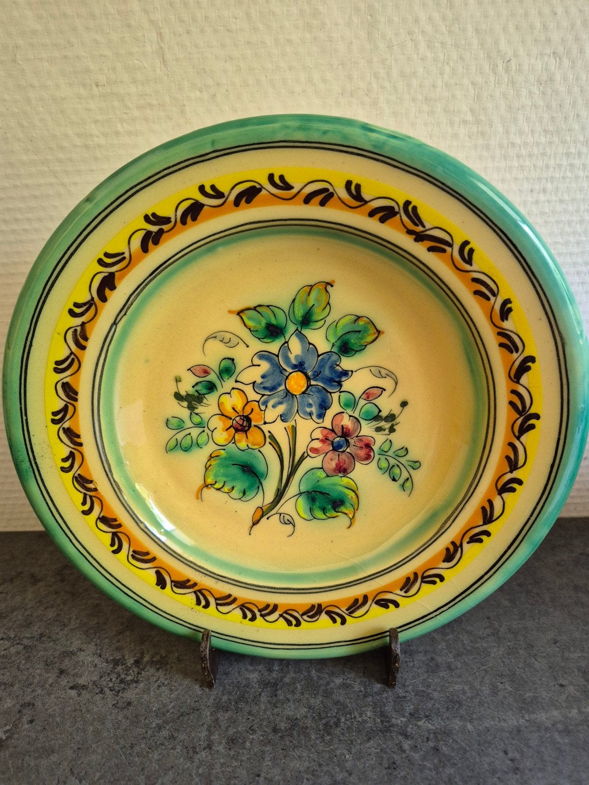 Vintage Spaans wandbord, gesigneerd, Lagartera  24.2 cm, Antiek en Kunst, Ophalen of Verzenden