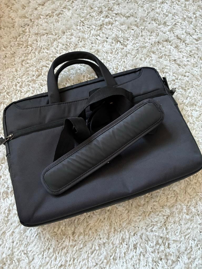 Tucano Laptoptas 13 inch met Schouderband en 3 Vakken, Meerdere vakken, Gebruikt, Aktetas, Ophalen of Verzenden
