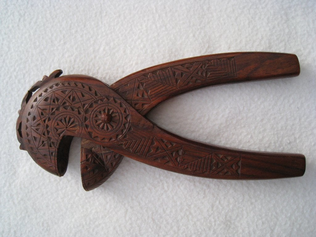 BALINESE HOUTSNIJ KUNST ; NOTENKRAKER  5,- EURO, Antiek en Kunst, Hout, Verzenden, Houtsnijwerk, 20 cm