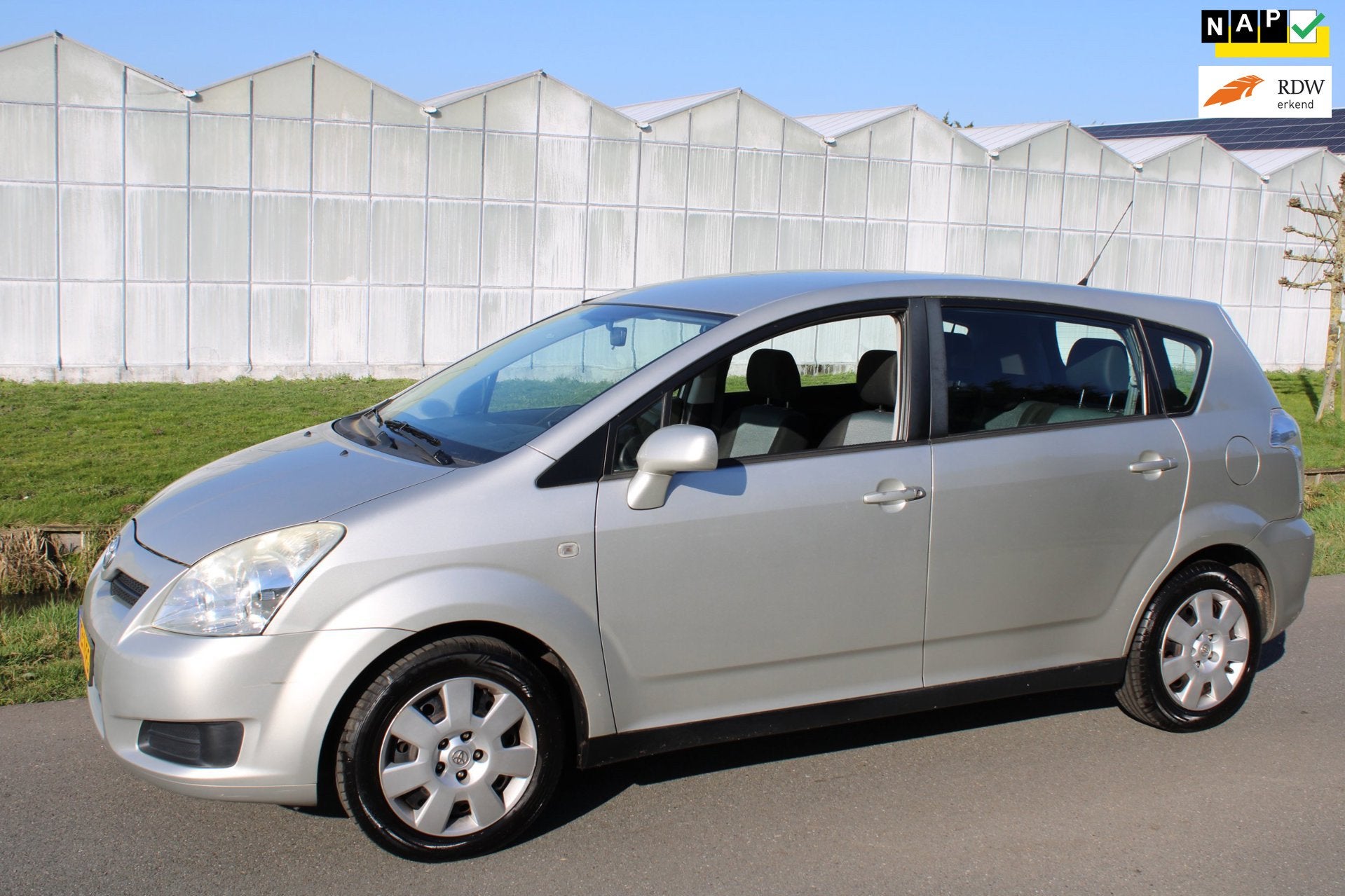 Toyota Verso 1.6 VVT-i Terra met Airco, Auto's, 450 kg, Gebruikt, 4 cilinders, Origineel Nederlands