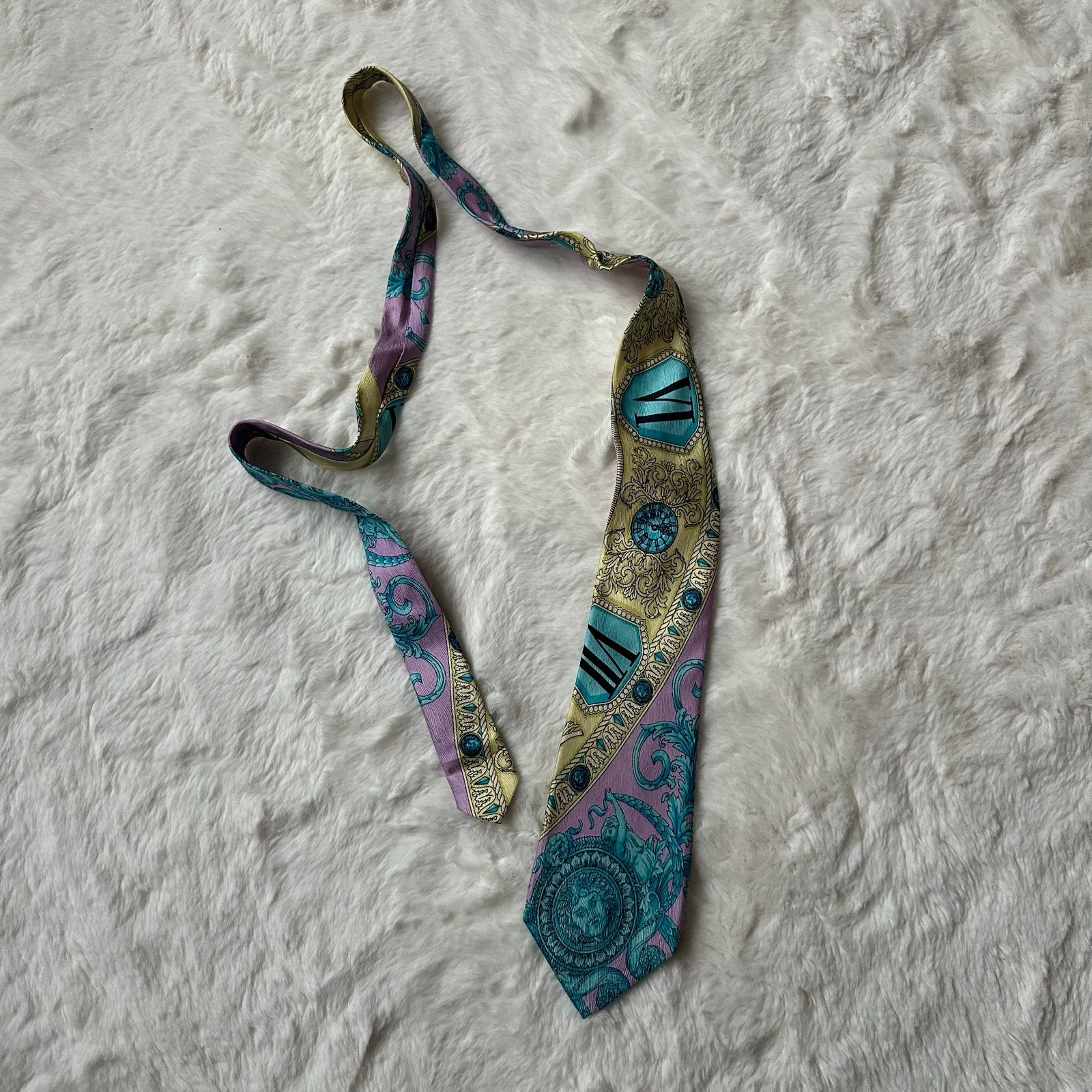 Gianni Versace Zijden Stropdas met Barokprint, Kleding | Heren, Ophalen of Verzenden, Zo goed als nieuw, Meerkleurig, Met patroon