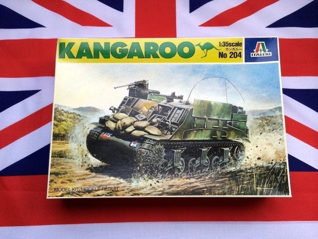 Italeri	1/35 | 204  Kangaroo	-  VINTAGE, Hobby en Vrije tijd, Modelbouw | Auto's en Voertuigen, Ophalen of Verzenden, Nieuw, 1:32 tot 1:50