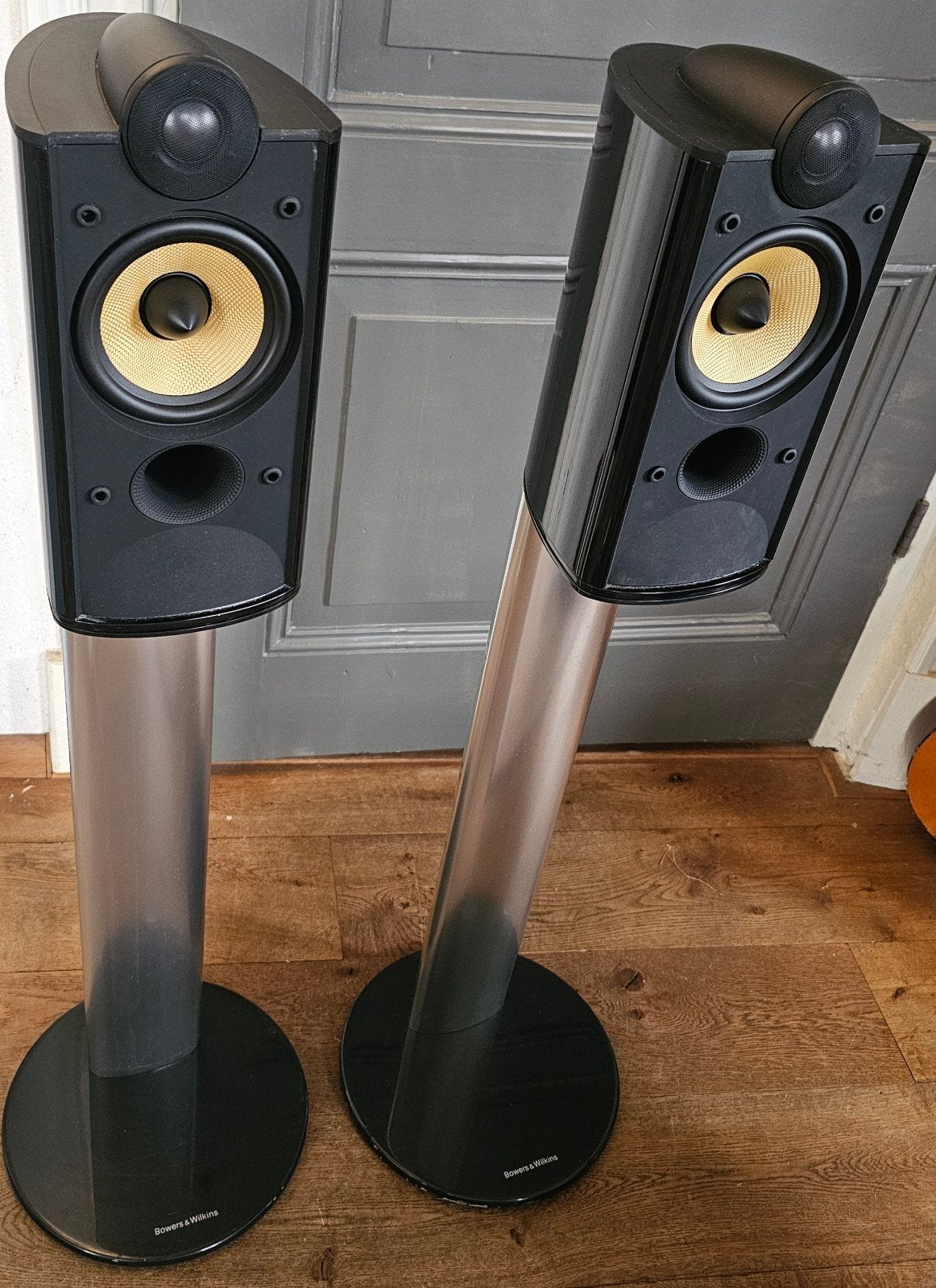 B&W Bowers & Wilkins Model XT 2 Nautilus technologie izgst, Audio, Tv en Foto, Luidsprekers, Gebruikt, Inclusief standaarden, Ophalen of Verzenden