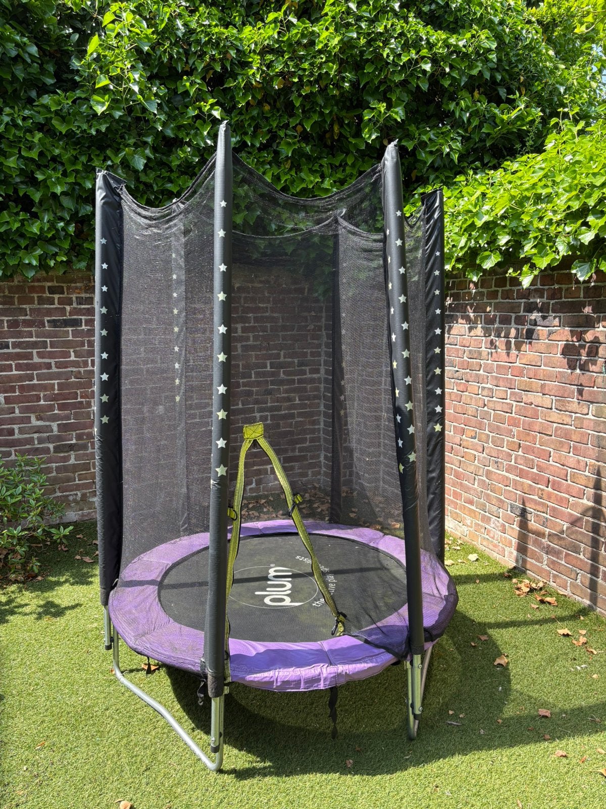 Plum trampoline, Ophalen, Gebruikt