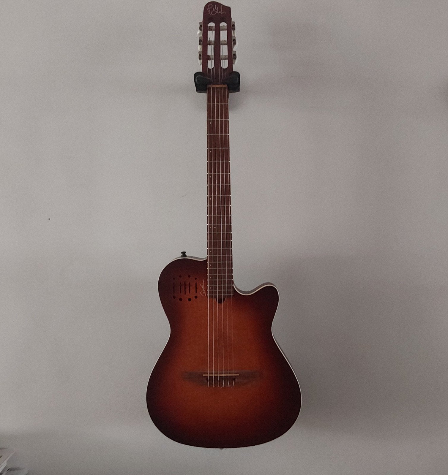 Godin Multiac Nylon Encore Burnt Umber, Muziek en Instrumenten, Ophalen, Zo goed als nieuw, Klassieke of Spaanse gitaar