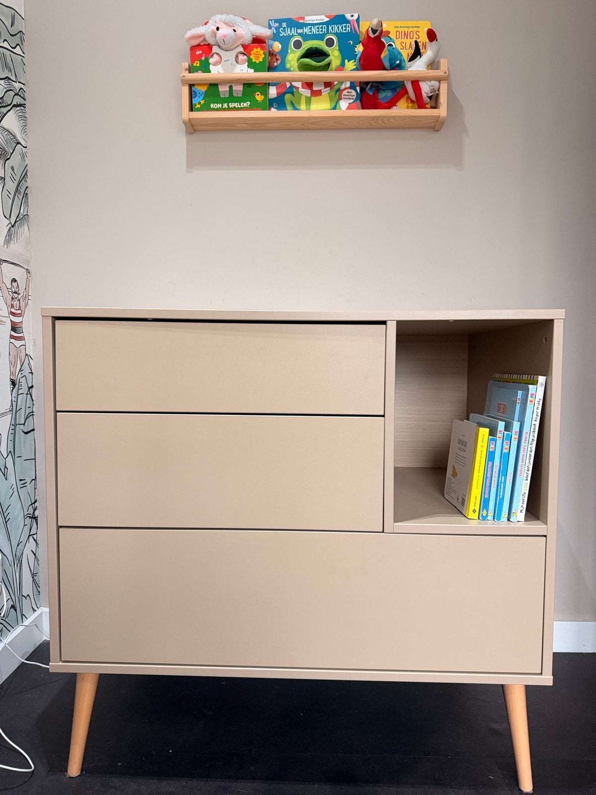 Commode met lades en open vak - Zo goed als nieuw, 50 tot 70 cm, Ophalen of Verzenden, Zo goed als nieuw, 75 tot 100 cm