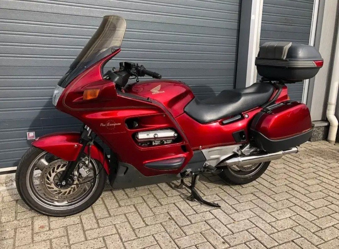 Honda ST1100 Pan European Toermotor - Rood, Motoren, Motoren | Honda, 4 cilinders, Particulier, Meer dan 35 kW, Toermotor