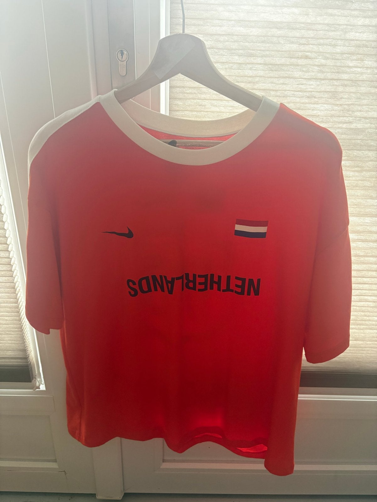 Oranje Nederland T-shirt met '90' Travis Scott, Ophalen of Verzenden, Gedragen, Overige maten, Oranje