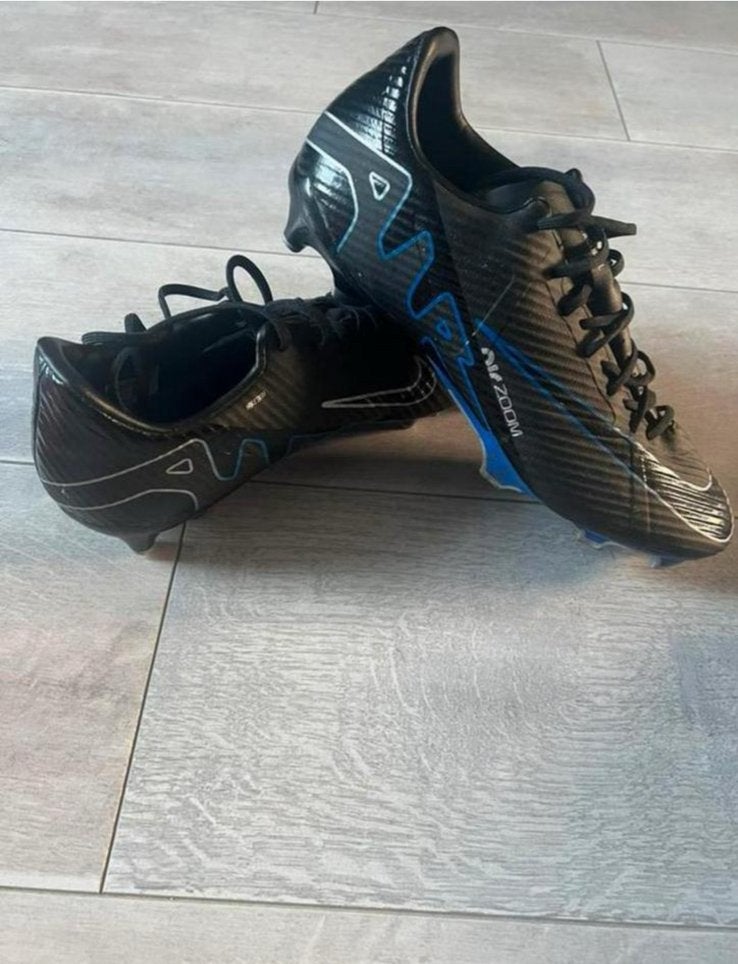 Nike Mercurial voetbalschoenen maat 43 US 9,5 Zwart/Blauw, Ophalen, Schoenen, Maat M, Zo goed als nieuw