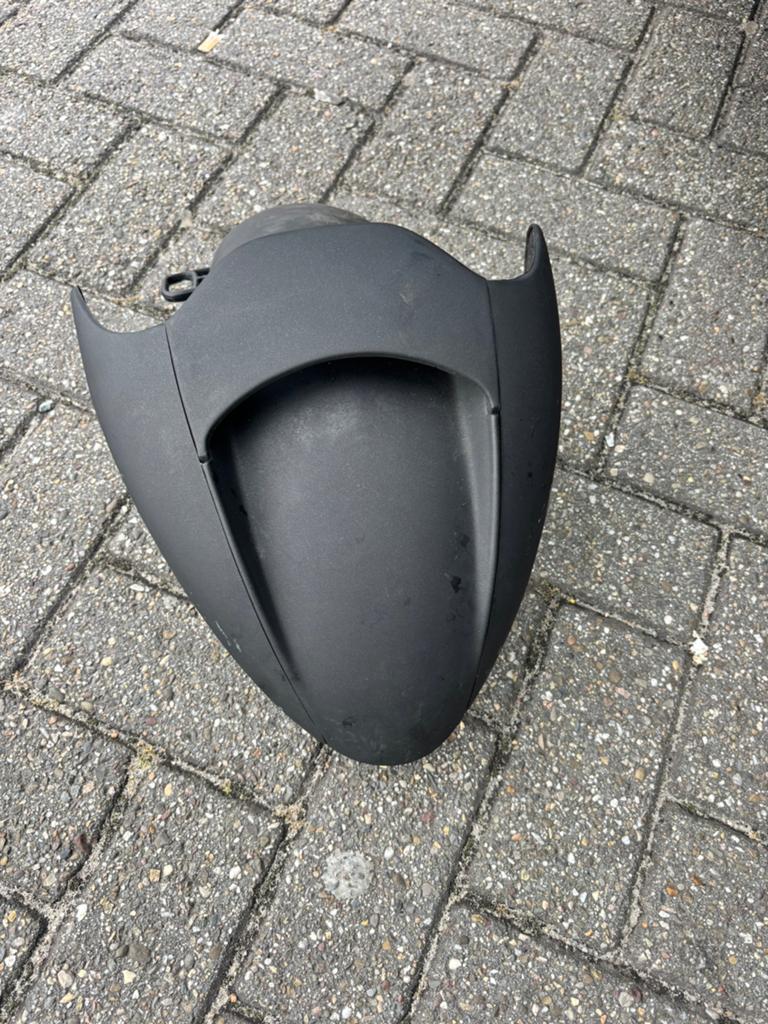 Voorspatbord Malaguti Firefox, Fietsen en Brommers, Brommeronderdelen | Scooters, Verzenden, Gebruikt, Kap