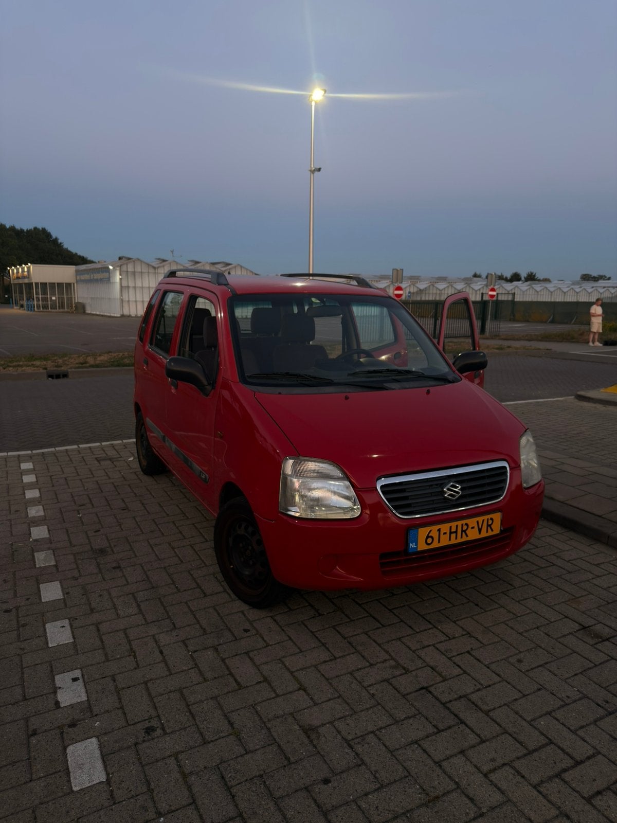 AUTOMAAT Suzuki Wagon R+ 1.3 2001 Rood, Auto's, 31 €/maand, 4 cilinders, 905 kg, Origineel Nederlands