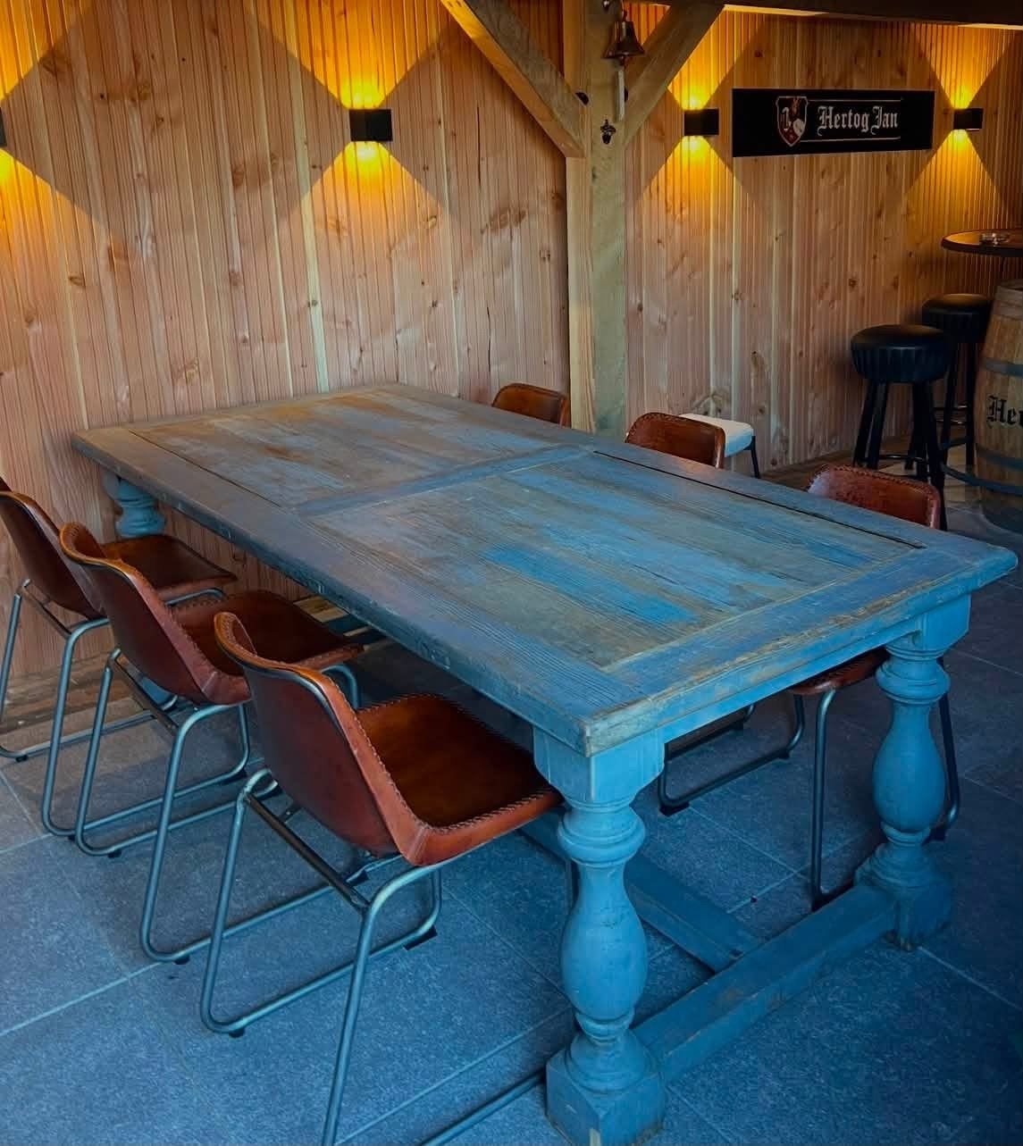 Robuuste houten kloostertafel, Huis en Inrichting, Ophalen, Gebruikt, 200 cm of meer, 50 tot 100 cm