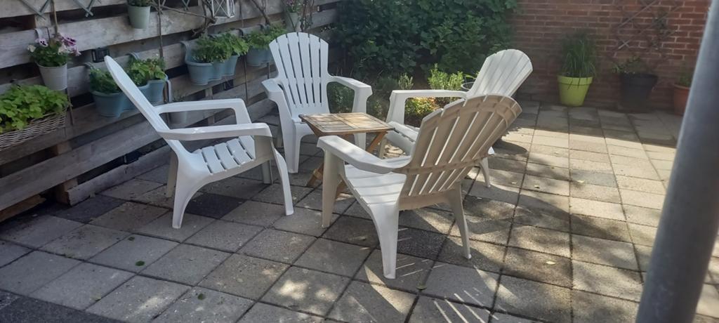 4 tuinstoelen met Hartman tuinstoelkussens, Tuin en Terras, Tuinstoelen, Ophalen, Zo goed als nieuw, Kunststof