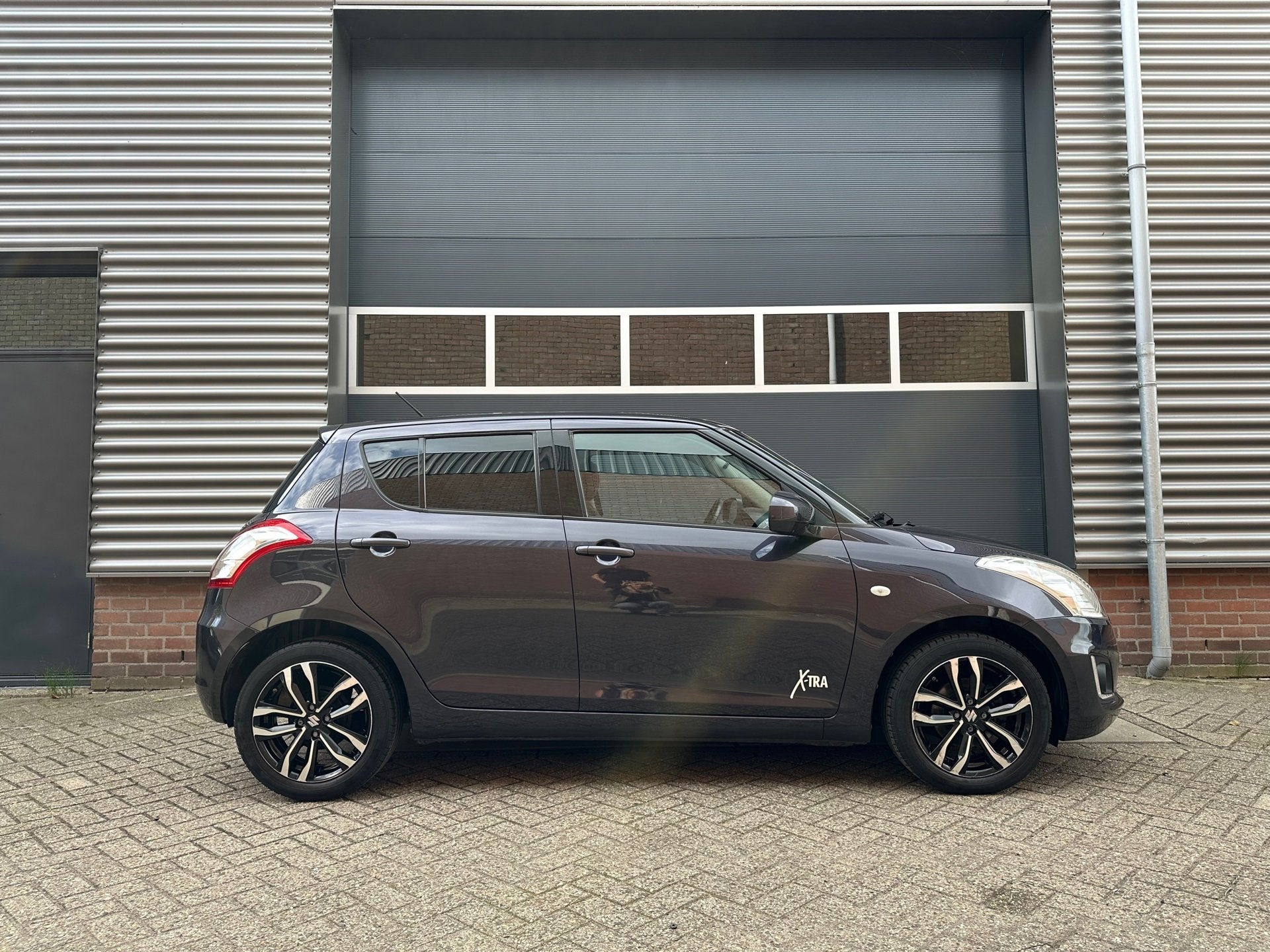 Suzuki SWIFT 1.2 X-TRA 5drs 2015 Airco Cruise Nette auto!, Auto's, Voorwielaandrijving, Gebruikt, 400 kg, Leder en Stof