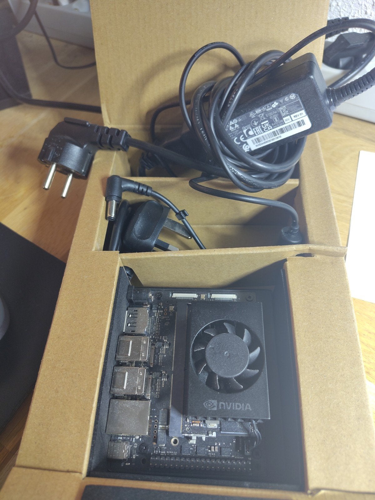 NVIDIA Jetson Orin Nano Developer Kit - Goede staat, Ophalen, NVIDIA, HDD