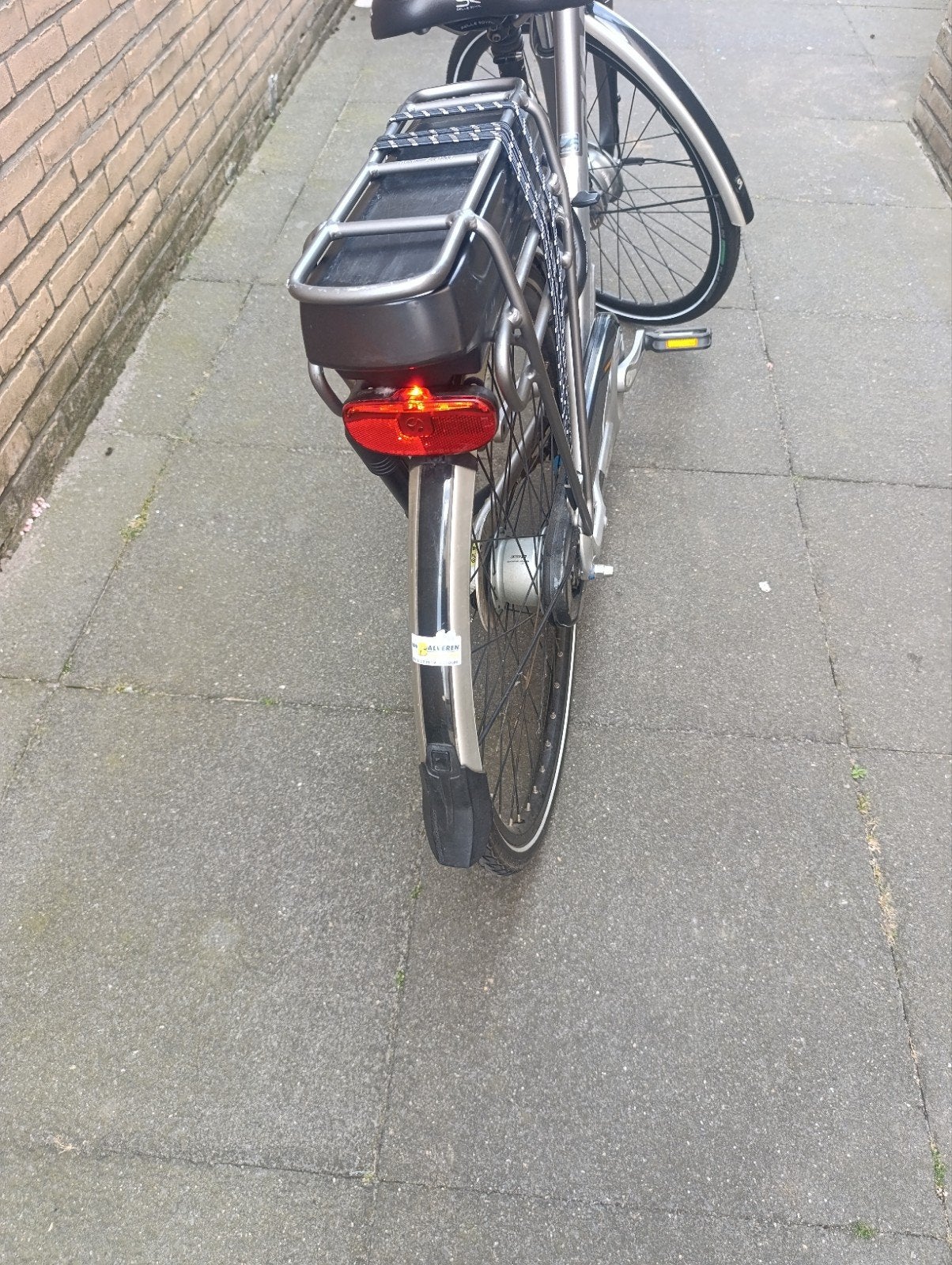 Giant Ease-E Elektrische Fiets | Z.G.A.N. | Slechts 560 km, Ophalen, Zo goed als nieuw, Giant