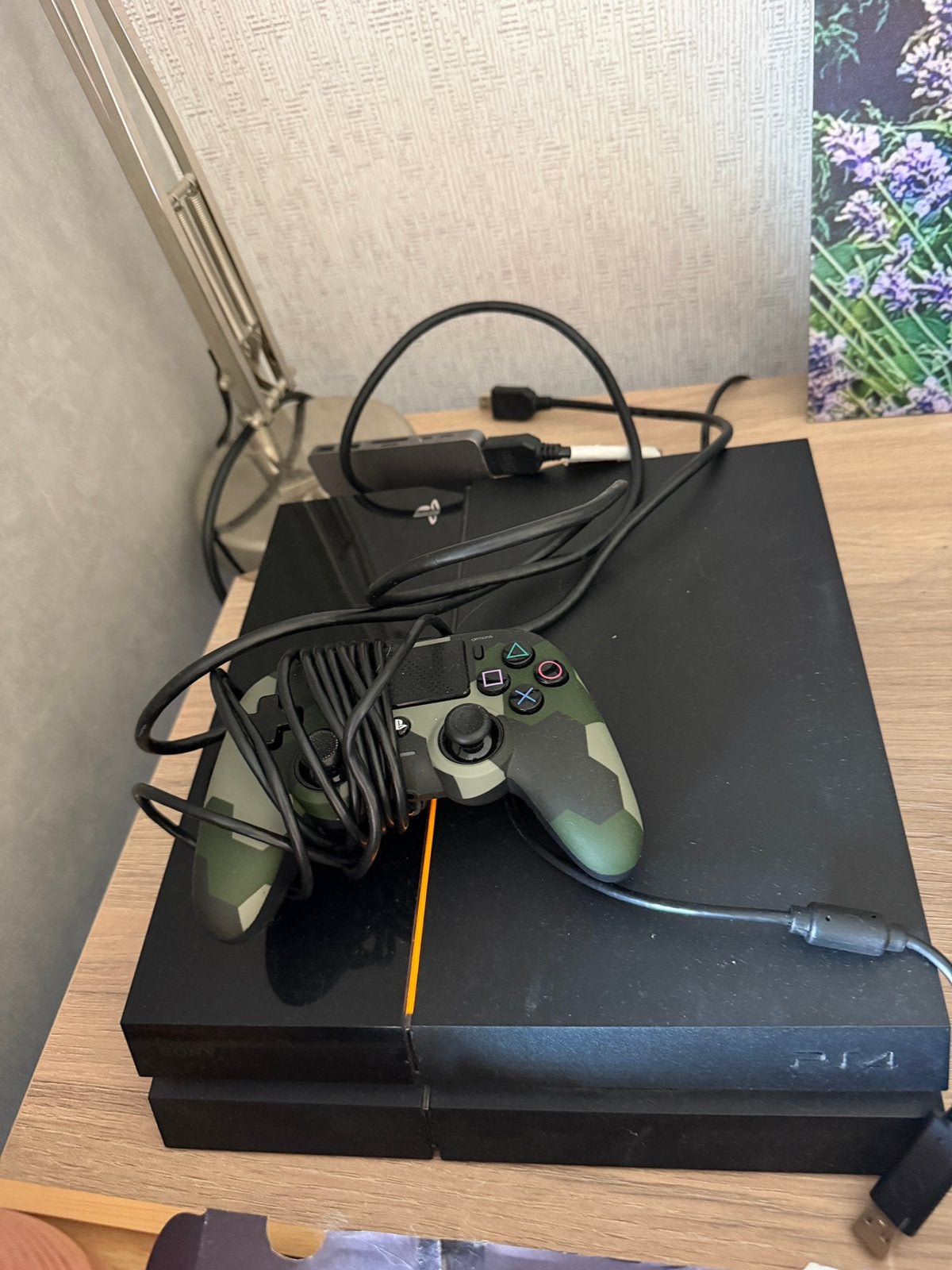 PlayStation 4, Ophalen, Zo goed als nieuw, 250 GB, Met 1 controller