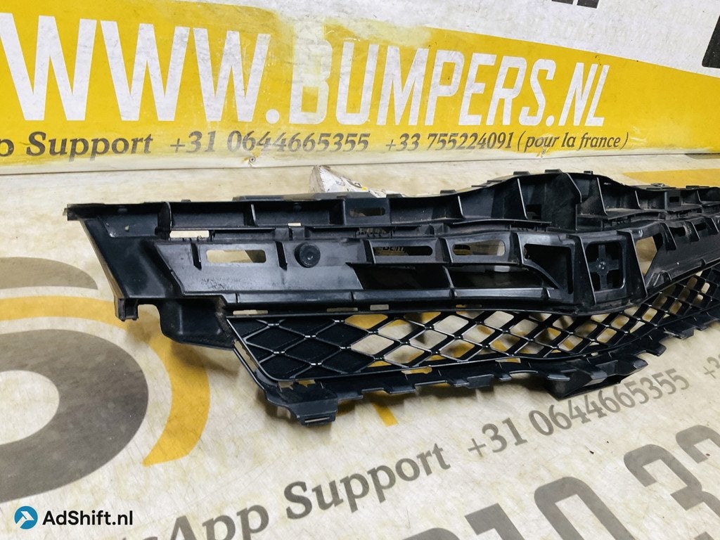 Grill Toyota Auris Hybrid 2008-2012 53114-02220 Voorbumper G, Auto-onderdelen, Carrosserie en Plaatwerk