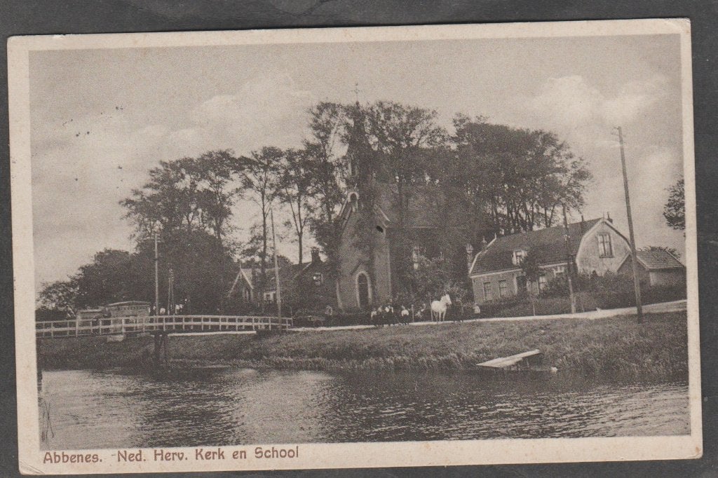 abbenes herv.kerk en school, Verzenden, 1920 tot 1940, Gelopen, Noord-Holland