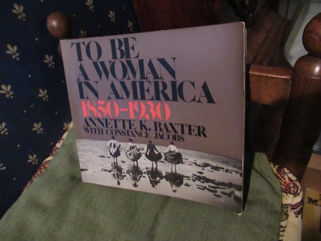 To be a Woman in America, Overige gebieden, Maatschappij en Samenleving, Ophalen of Verzenden, Zo goed als nieuw