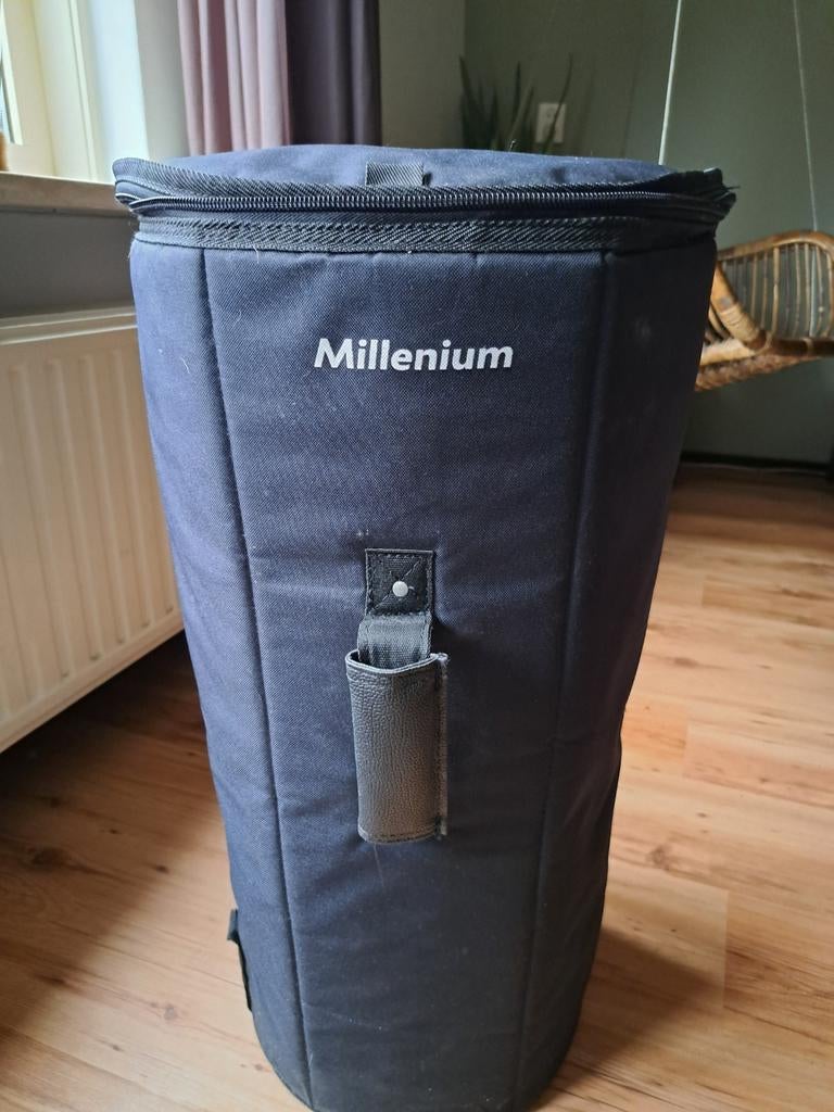 Djembe met Millenium draagtas, Muziek en Instrumenten, Ophalen of Verzenden, Zo goed als nieuw, Trommel