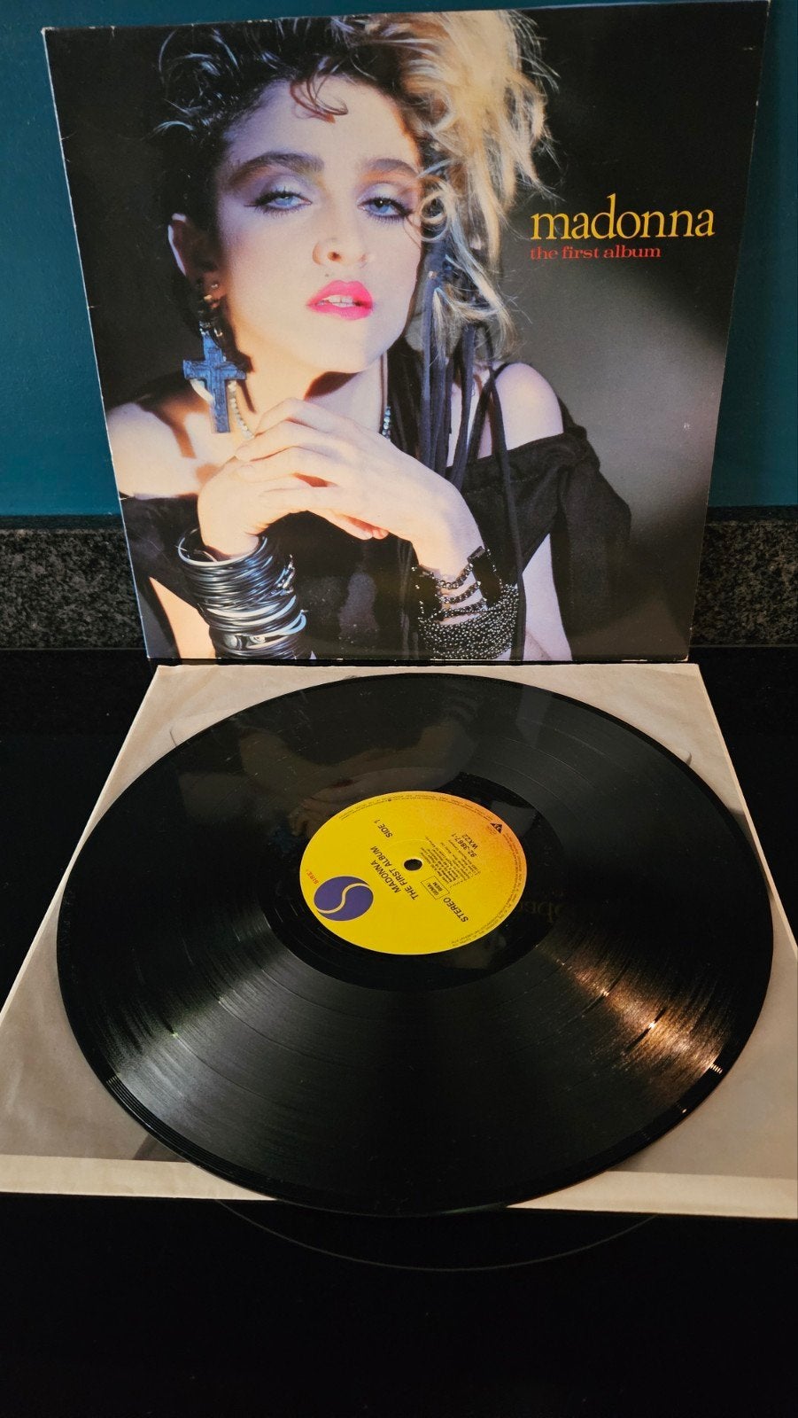 Madonna - The First Album (LP), LP, Gebruikt, Pop, Ophalen of Verzenden