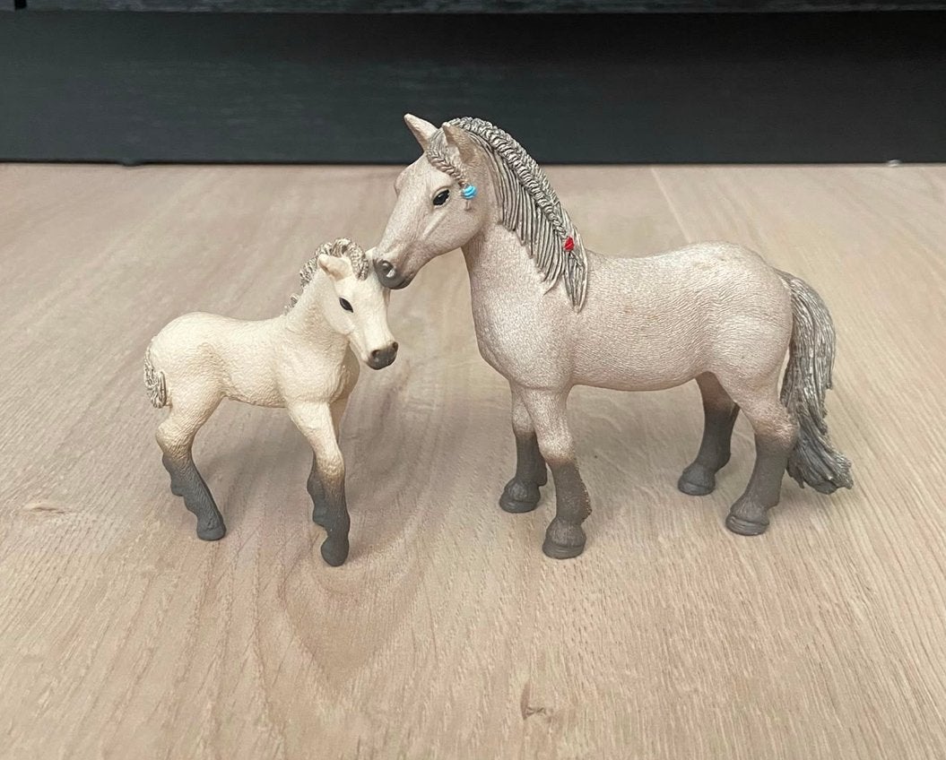 Schleich paard met veulen, Ophalen of Verzenden, Gebruikt, Jongen of Meisje
