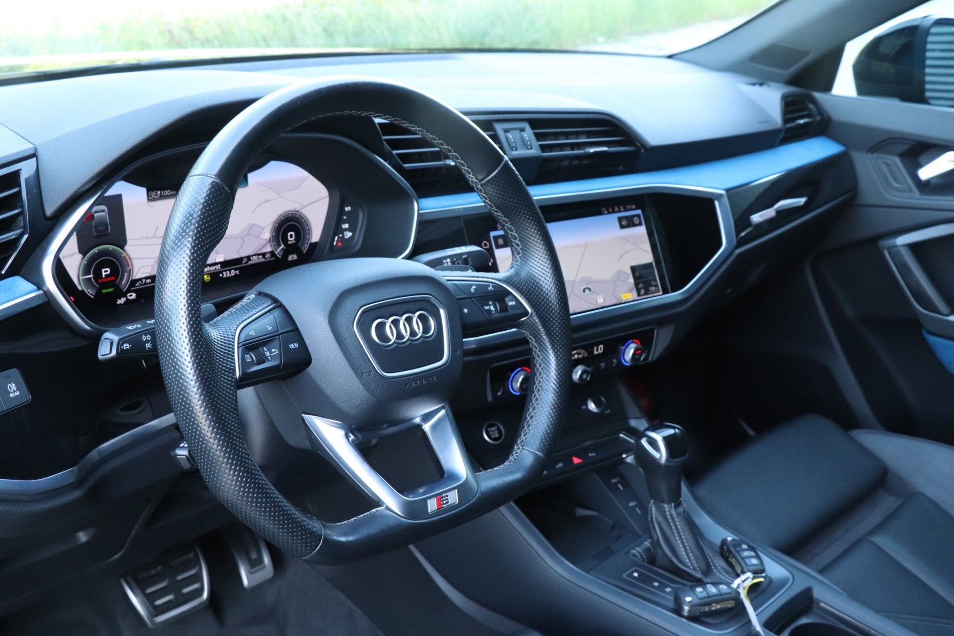 Audi Q3 Sportback 45 TFSI S-Line|PANO|CAMERA|LEDER|SFEER|AUD, Auto's, Audi, Dealer onderhouden, Gebruikt, Euro 6, 150 pk