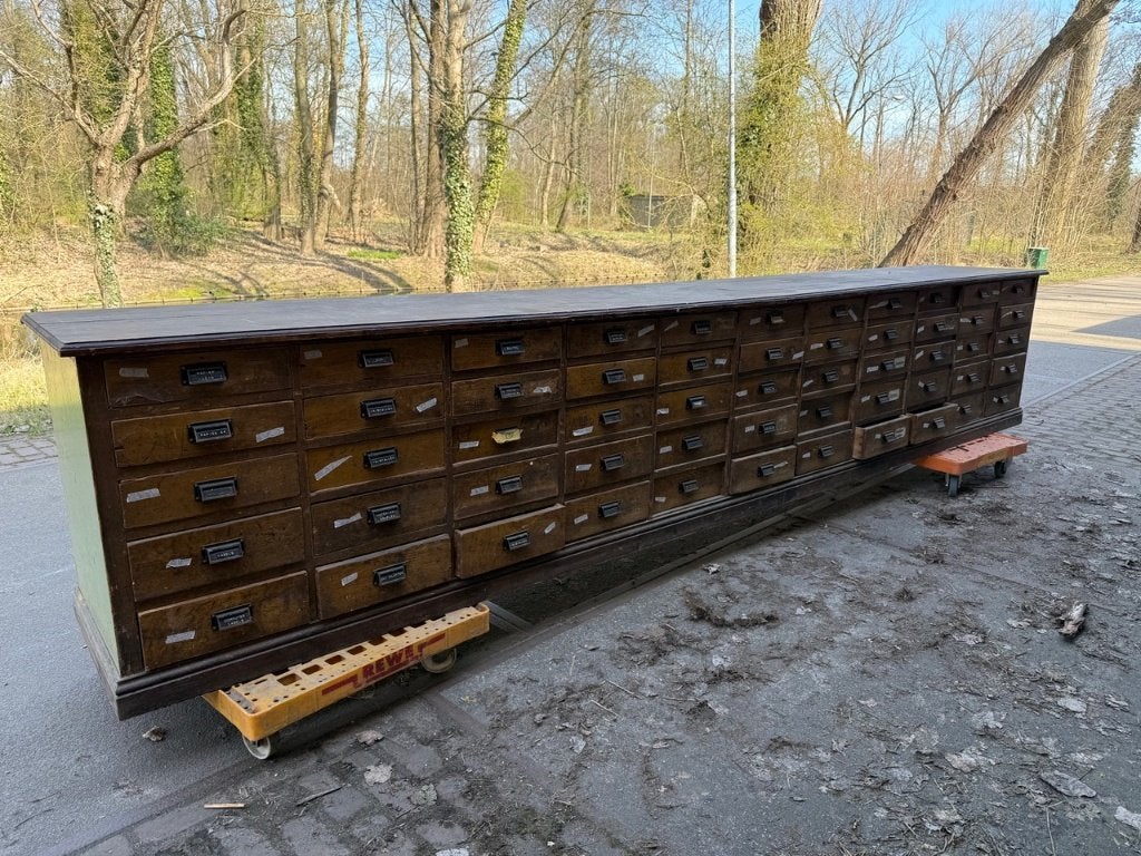 vintage ladekast/ toonbank, Ophalen