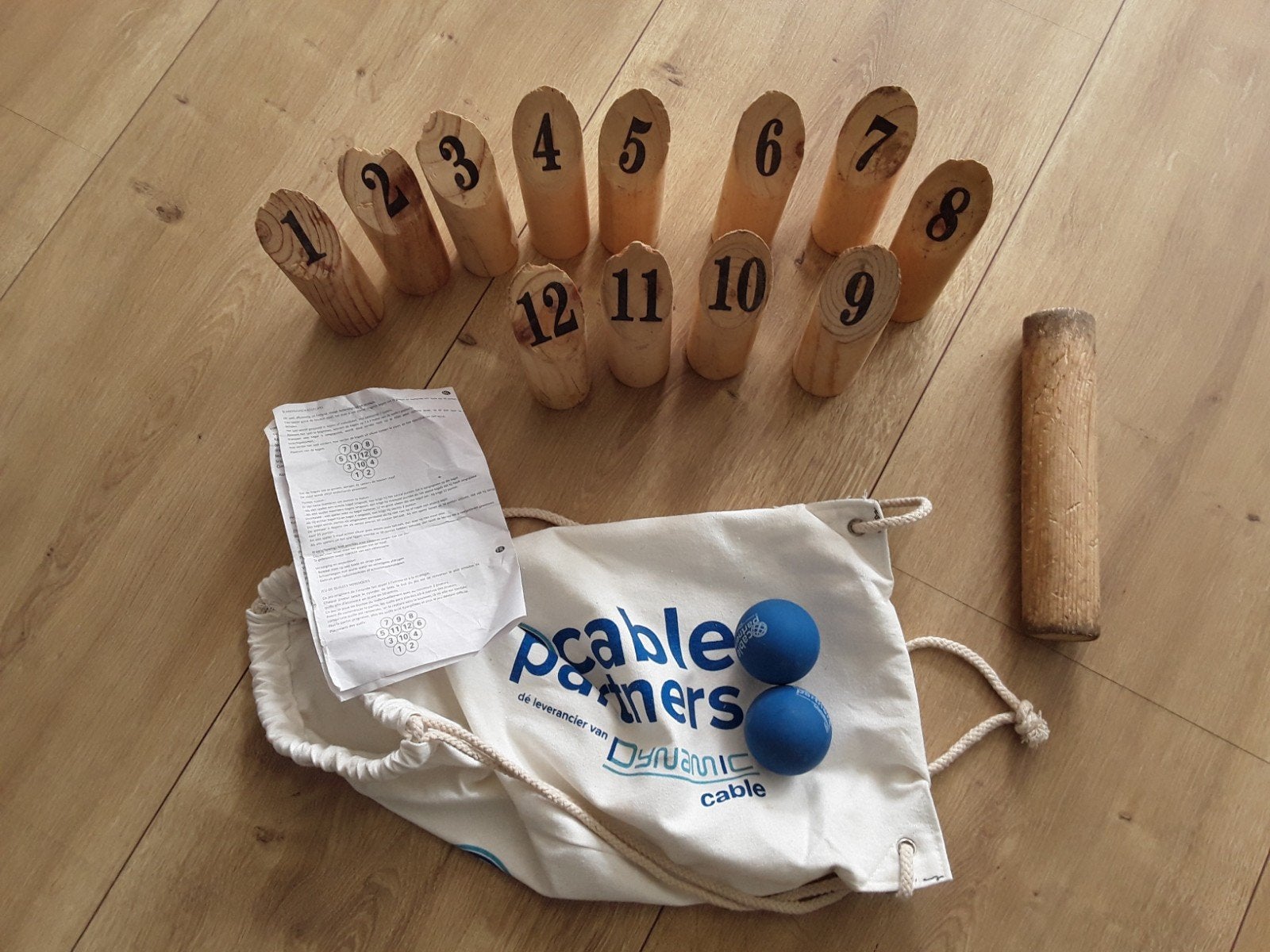 Houten Fins kegelspel, Ophalen of Verzenden