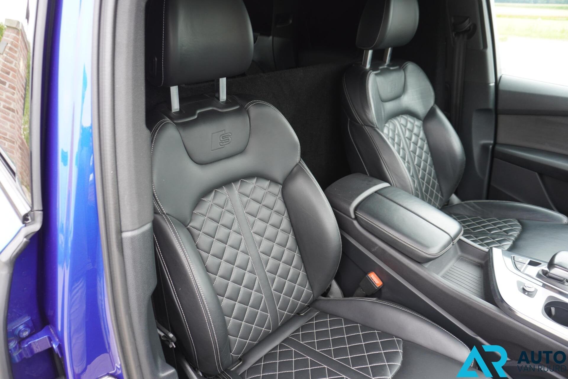 Audi SQ7 4.0 TDI quattro * Grijs kenteken * V8 * RS-Seats, Auto's, 435 pk, Gebruikt, Blauw, Bedrijf