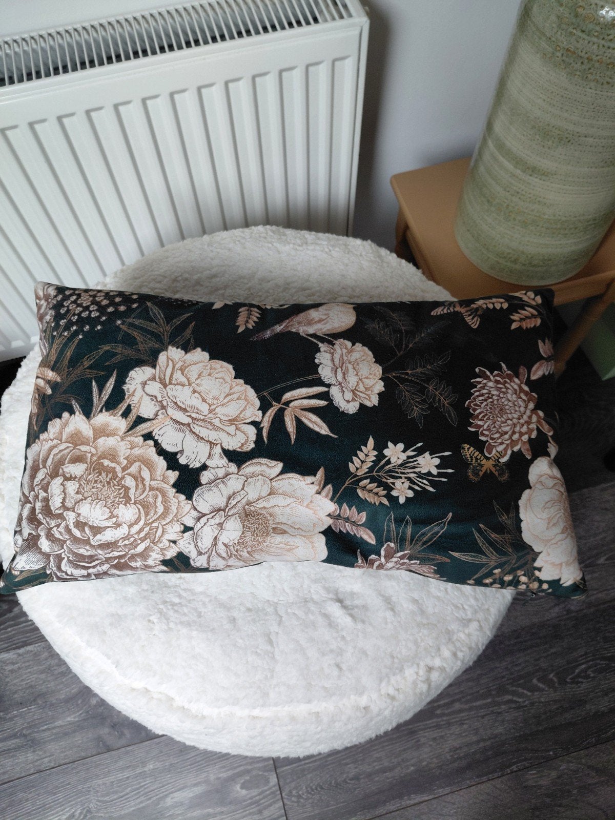 Decoratief kussen donkergroen met bloemenprint 28x46 cm, Ophalen of Verzenden