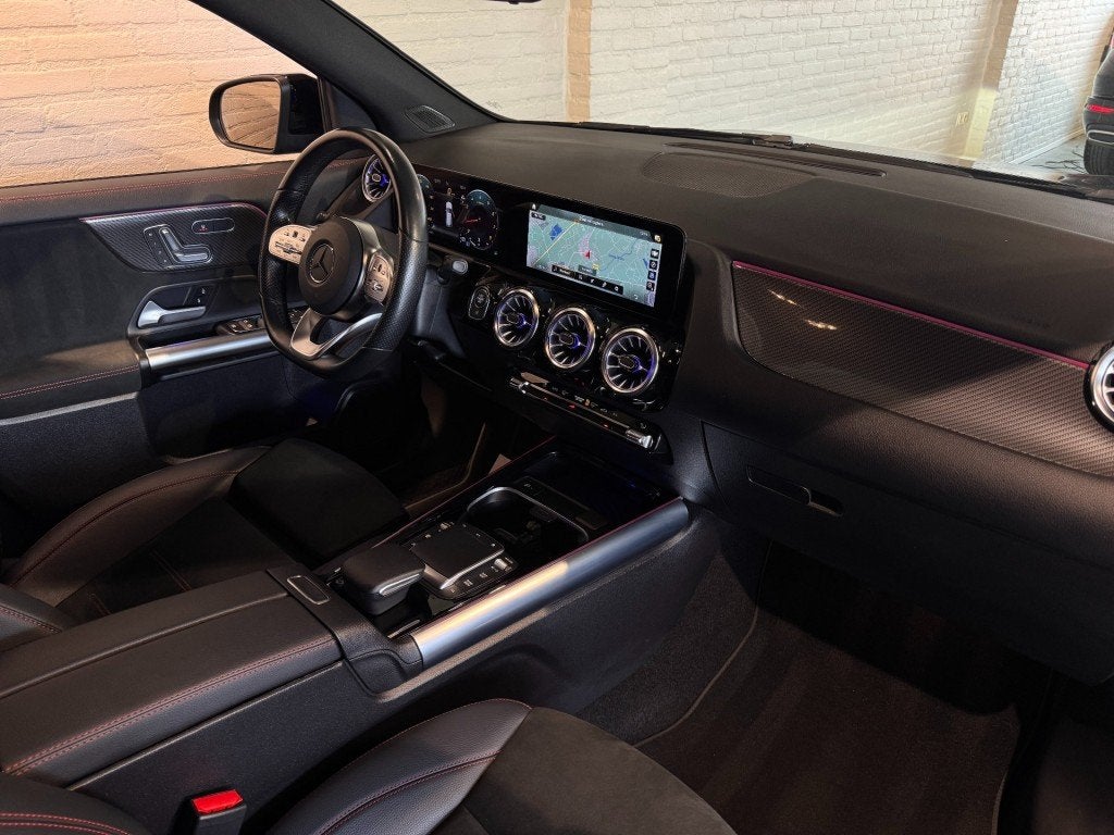 Mercedes-benz GLA-KLASSE 180 AMG LINE Mild Hybrid Memory Sfe, Huisgarantie, 4 cilinders, Met garantie (alle), Zwart