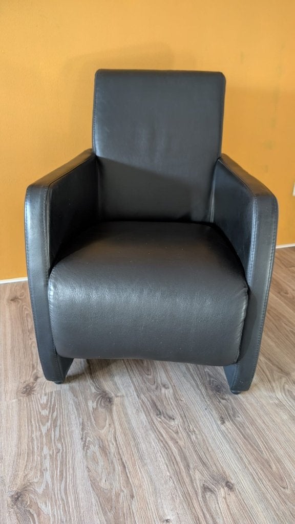 Zwart leren fauteuil, Huis en Inrichting, Ophalen, Gebruikt, Modern, 50 tot 75 cm