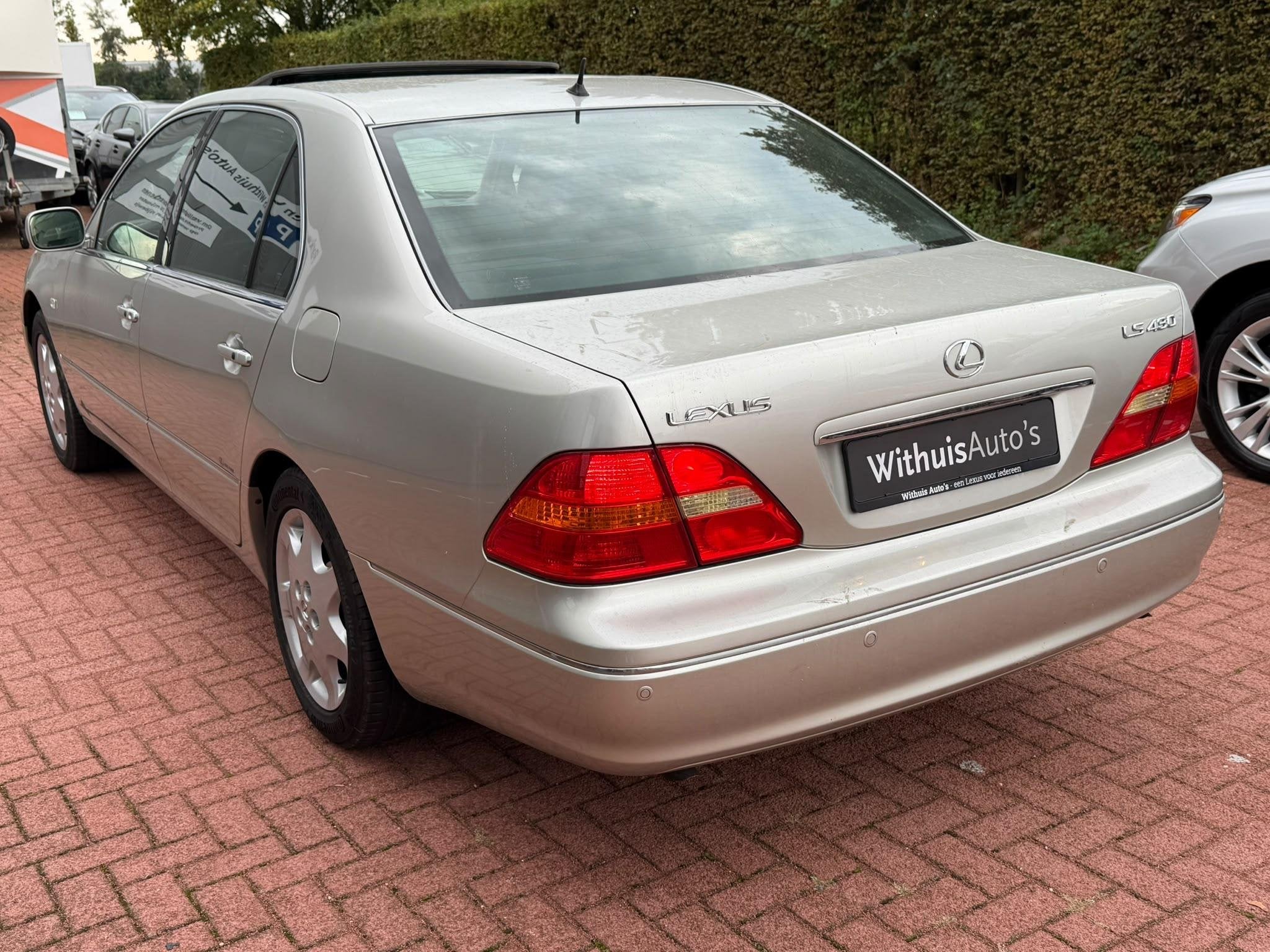 Lexus LS 430 V8 (Nieuwe riem, Nieuwe remmen, Nieuwe beurt), Auto's, Automaat, Achterwielaandrijving, 8 cilinders, Xenon verlichting
