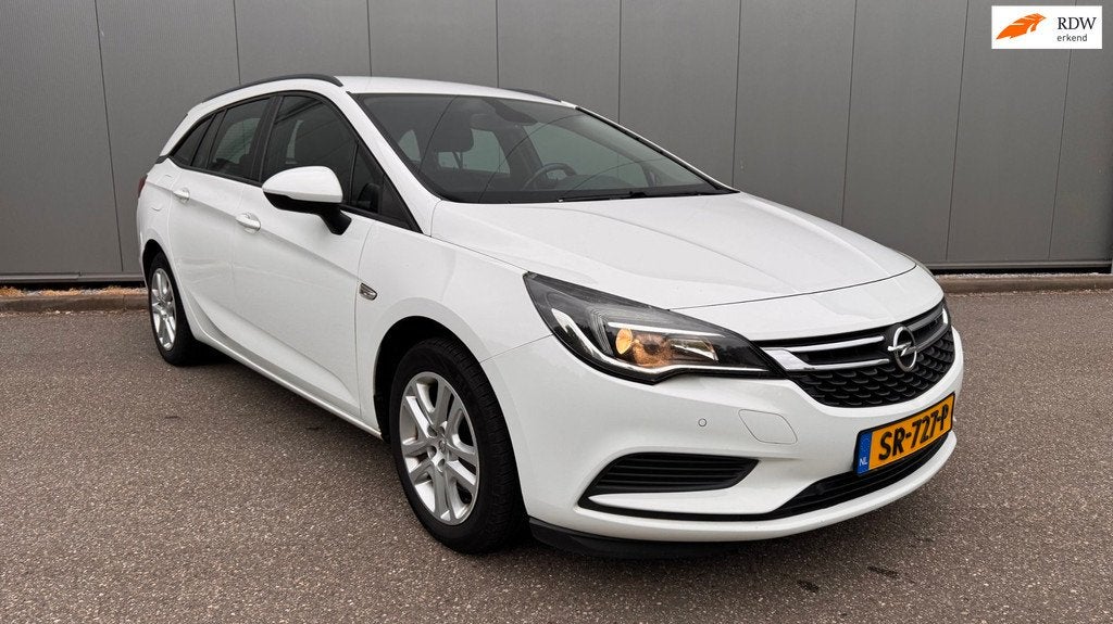 Opel Astra Sports Tourer 1.6 CDTI Business+, Auto's, Opel, Bedrijf, Te koop, Astra, ABS, Airbags, Airconditioning, Bluetooth, Boordcomputer