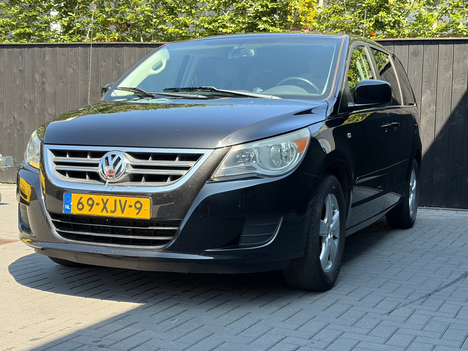 Volkswagen 2010 Zwart, Auto's, Volkswagen, Overige modellen, 700 kg, 7 stoelen, Zwart