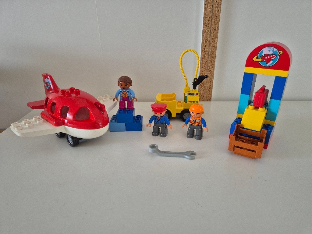 Duplo Vliegveld - 10590 (incl.instructies en doos), City, Inclusief instructies, Ophalen of Verzenden, Zo goed als nieuw