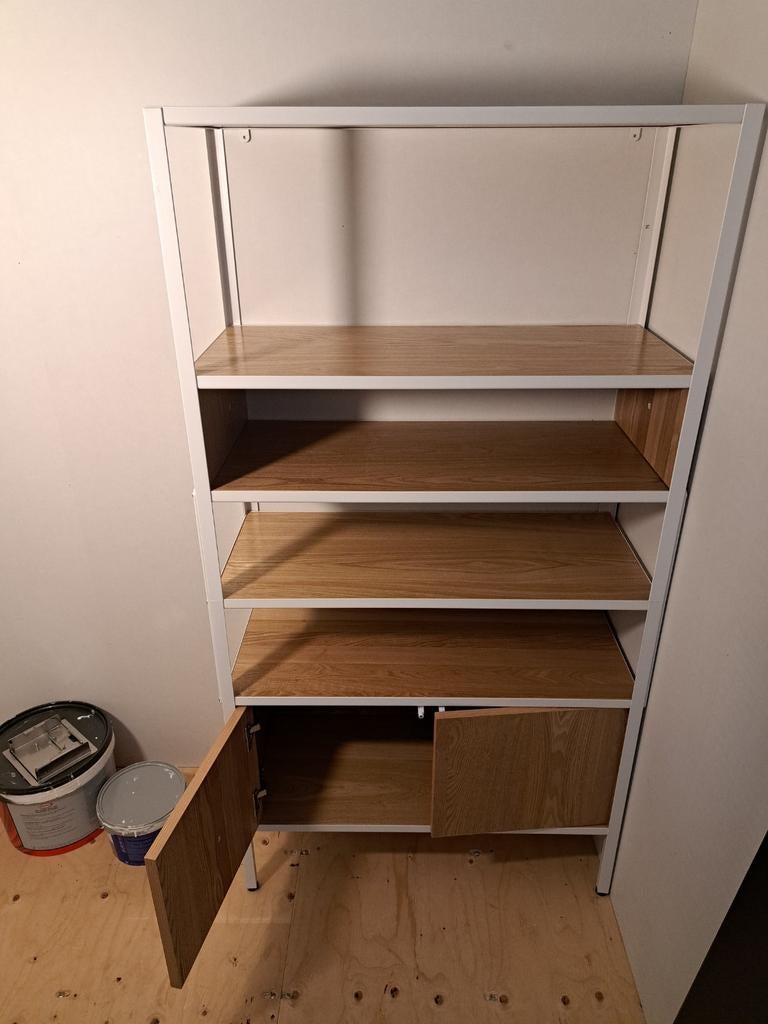 Stevige metalen/MDF kast van Kwantum - Gebruikt, Huis en Inrichting, Kasten | Overige, Gebruikt, Ophalen