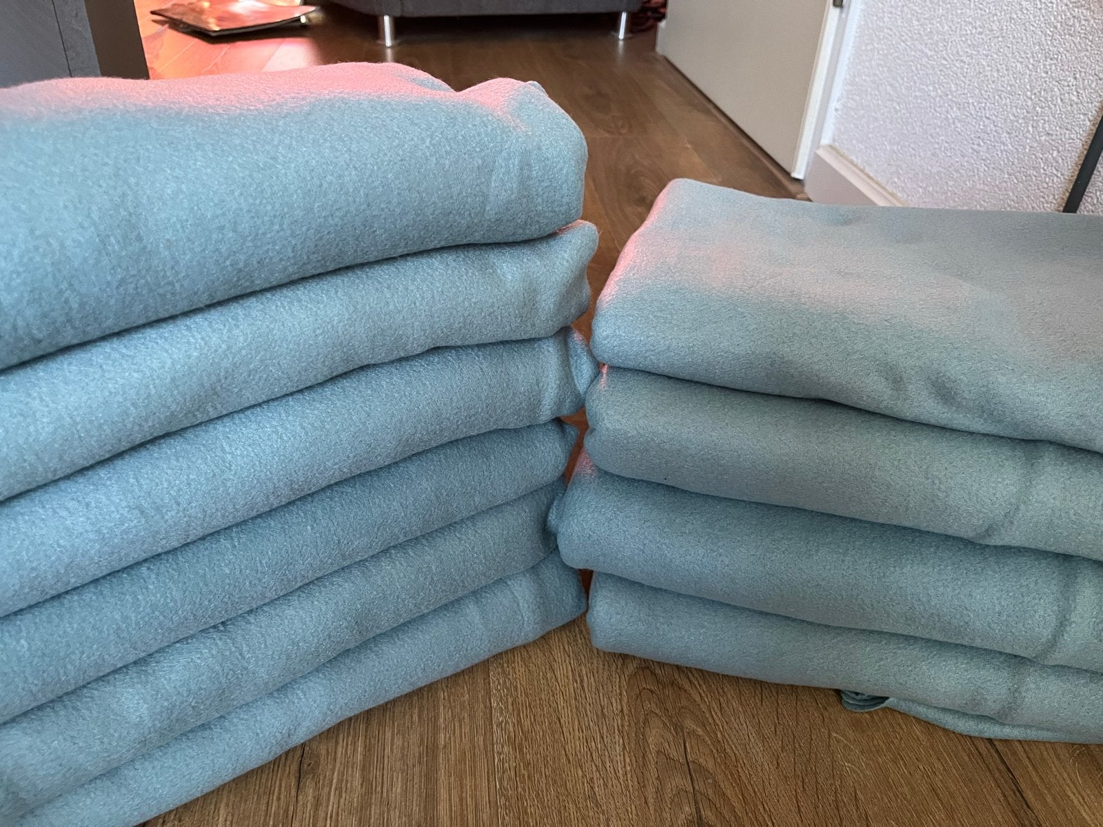 Set van 10 zachte fleece dekens, lichtblauw, 130x160 cm, Ophalen of Verzenden, Zo goed als nieuw, Blauw, Fleece