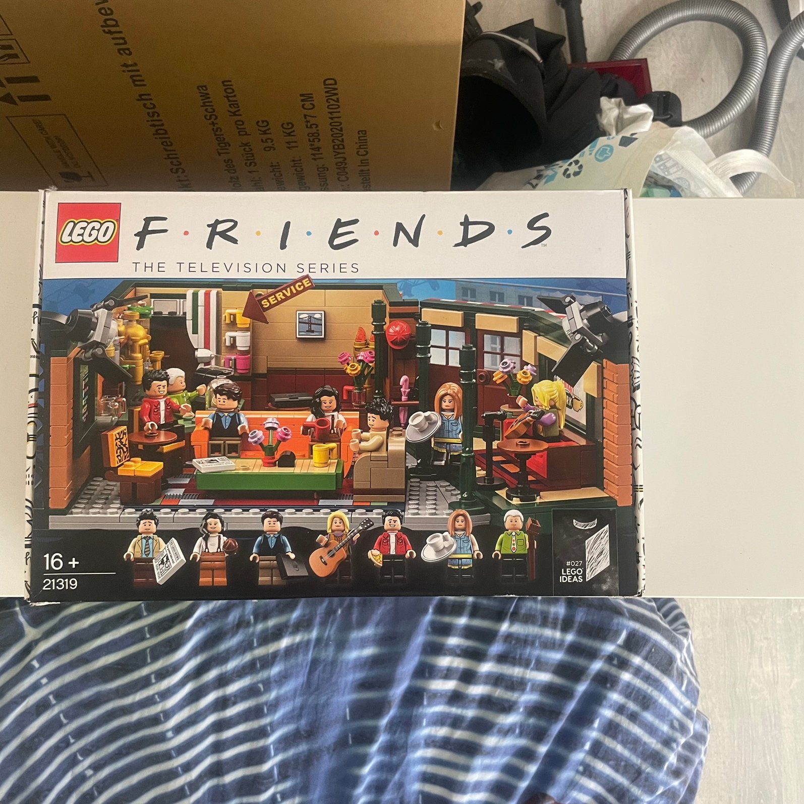 Lego F.R.I.E.N.D.S. - set 21319 met doos (gebruikt,compleet), Kinderen en Baby's, Speelgoed | Duplo en Lego, Ophalen of Verzenden